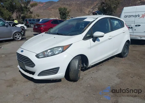 2017 Ford Fiesta S z USA, uszkodzony, nr VIN 3FADP4TJ1HM158161